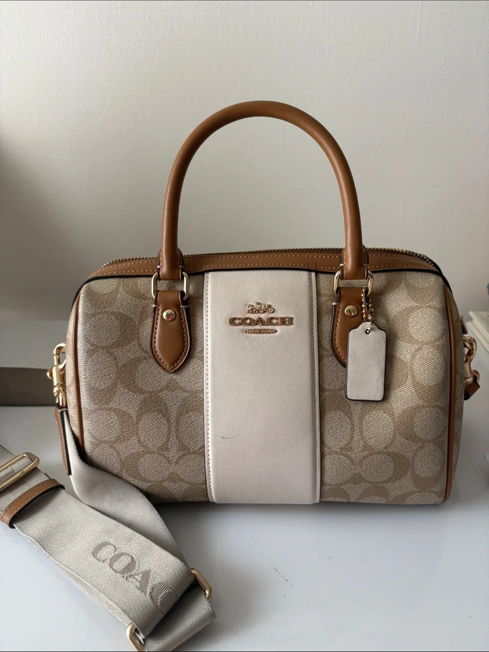 Coach elegant satchel